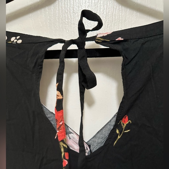 Torrid Black Floral Romper Button Front Keyhole Back Plus Size 3X Women - Picture 6 of 7